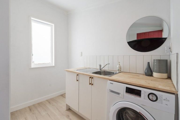 Photo of property in 13 Derby Street, Feilding, 4702