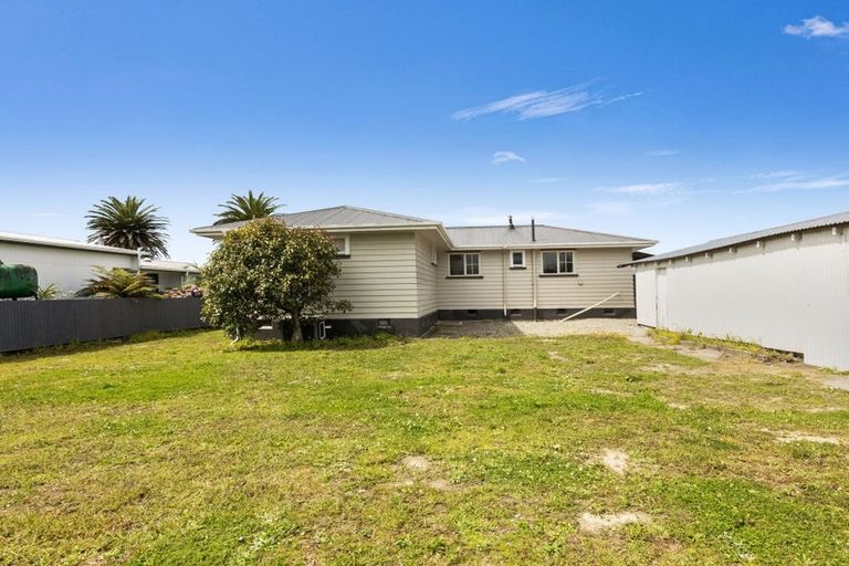 Photo of property in 120 Orowaiti Road, Westport, 7825