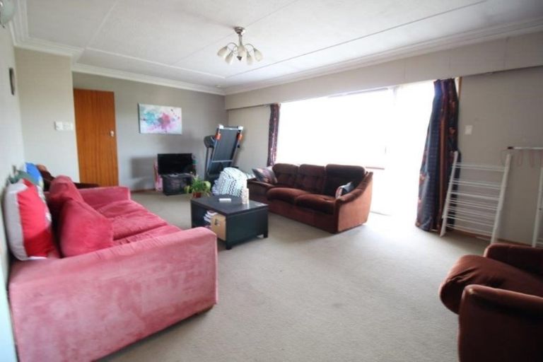 Photo of property in 10 Gimblett Street, Waikiwi, Invercargill, 9810