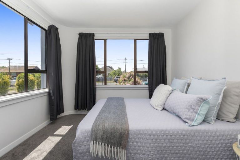 Photo of property in 335 Hills Road, Mairehau, Christchurch, 8013