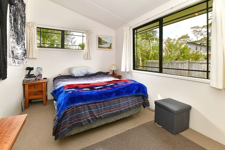 Photo of property in 33e Springs Road, Parakai, 0830