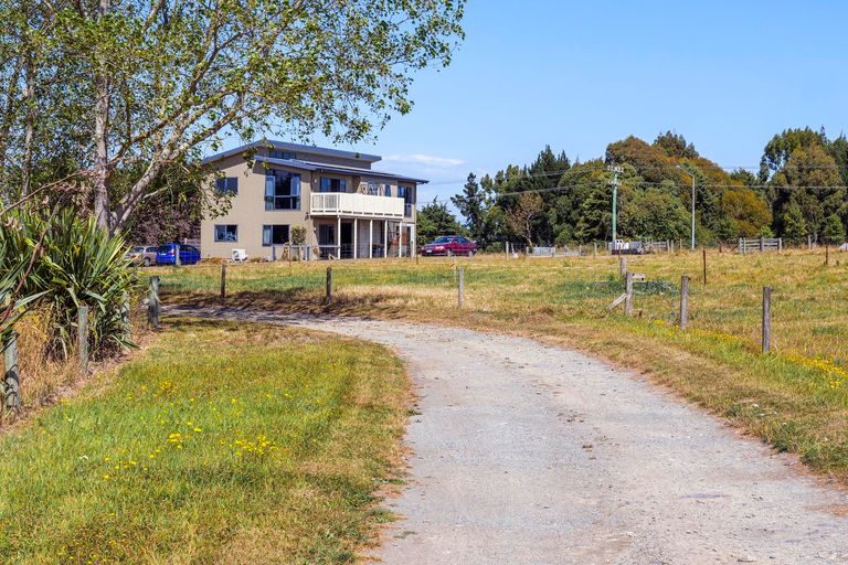 Photo of property in 10 Ellis Road, Normanby, Timaru, 7971