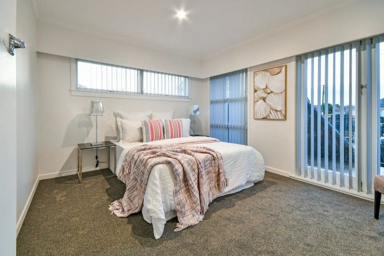 Photo of property in 51 Willis Road, Papakura, 2110