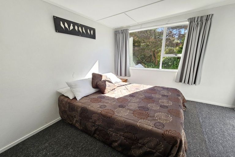 Photo of property in 13 Kowhai Street, Kaka Point, 9271