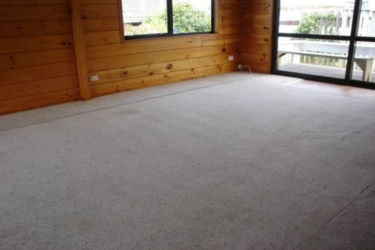 Photo of property in 2/16 Ingram Street, Papakura, 2110