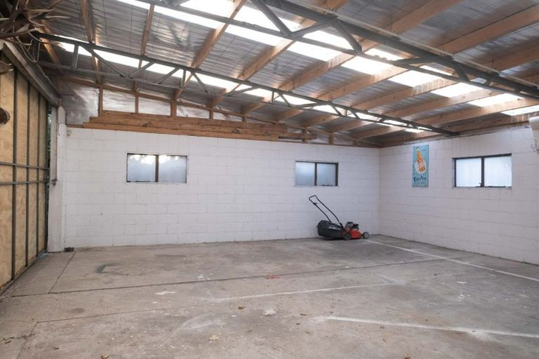 Photo of property in 15 Palmers Road, New Brighton, Christchurch, 8083