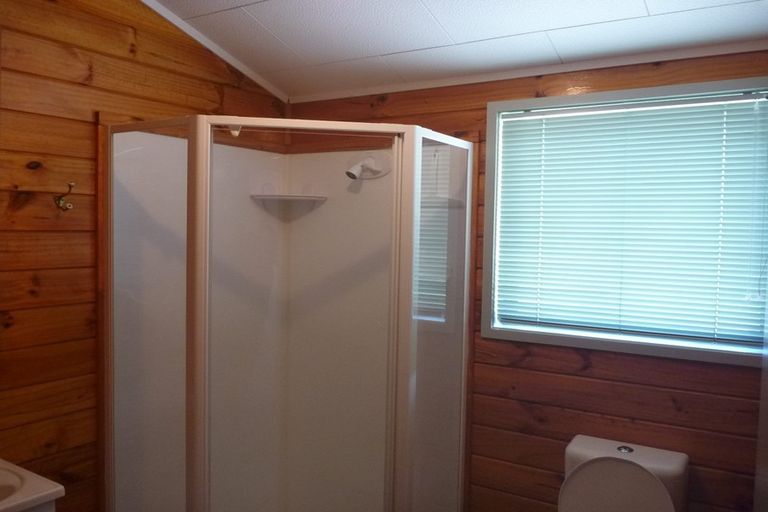 Photo of property in 20 Kotuku Place, Snells Beach, 0920