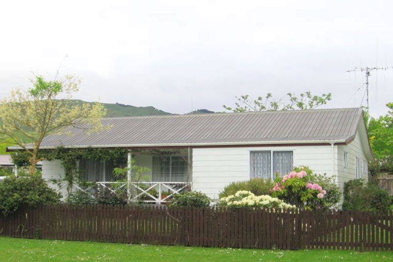Photo of property in 33 Claremont Avenue, Paeroa, 3600