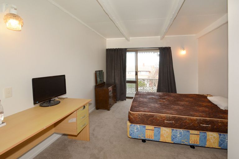 Photo of property in 298 High Street, Dunedin Central, Dunedin, 9016