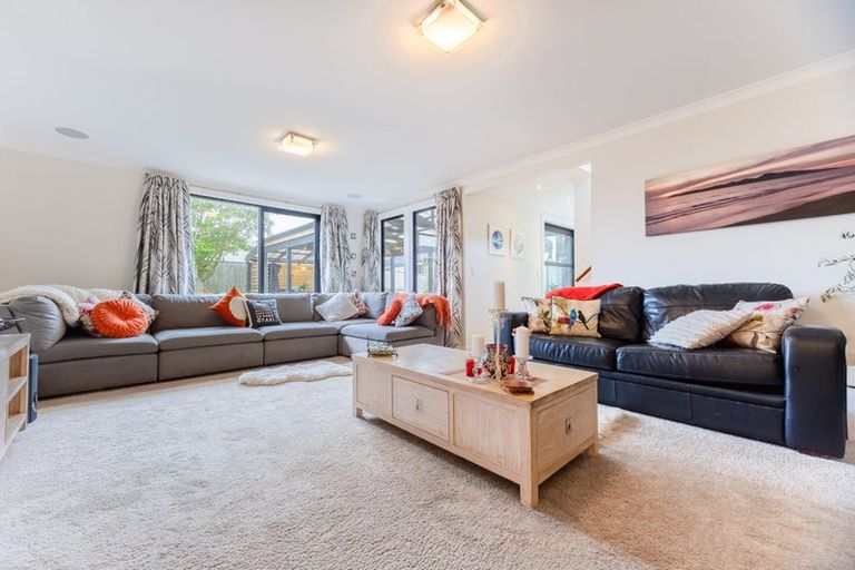 Photo of property in 79b Golf Road, Paraparaumu Beach, Paraparaumu, 5032