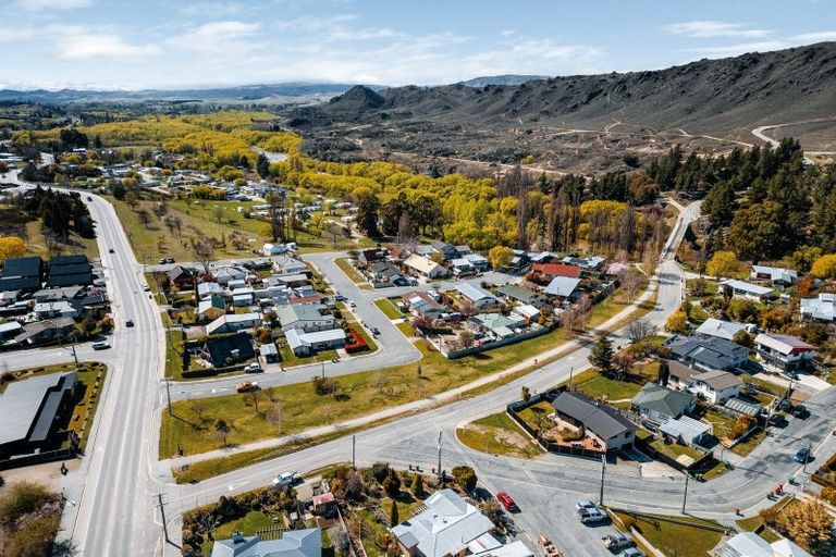 Photo of property in 2 Glencarron Street, Alexandra, 9320