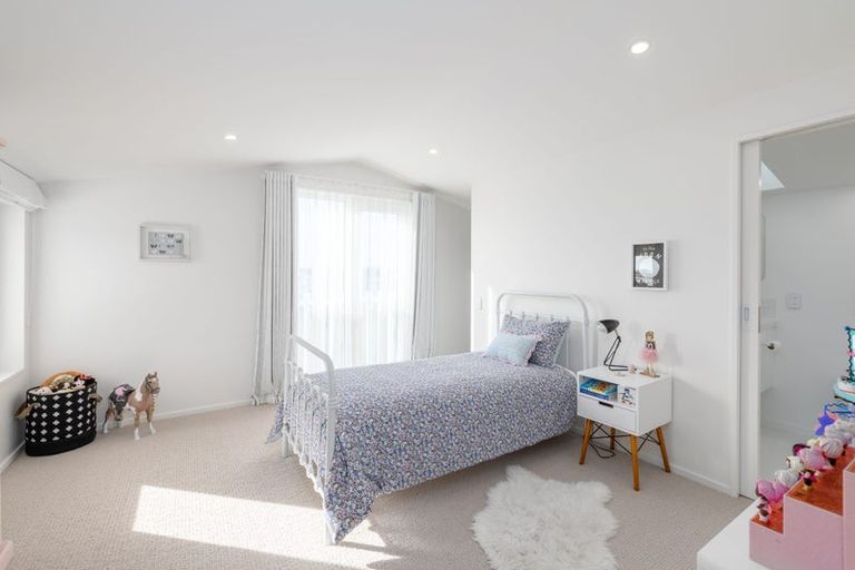 Photo of property in 17 El Patron Lane, Halswell, Christchurch, 8025