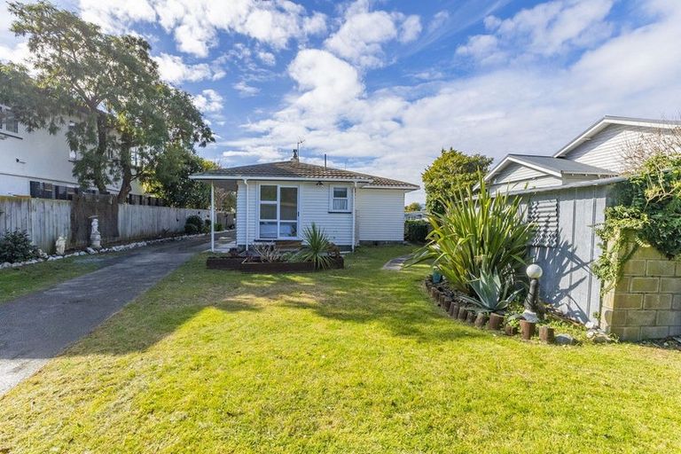 Photo of property in 333 Kapiti Road, Paraparaumu Beach, Paraparaumu, 5032