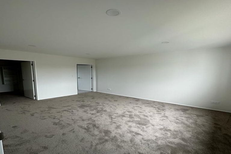 Photo of property in 1 Rice Crescent, Papakura, 2110