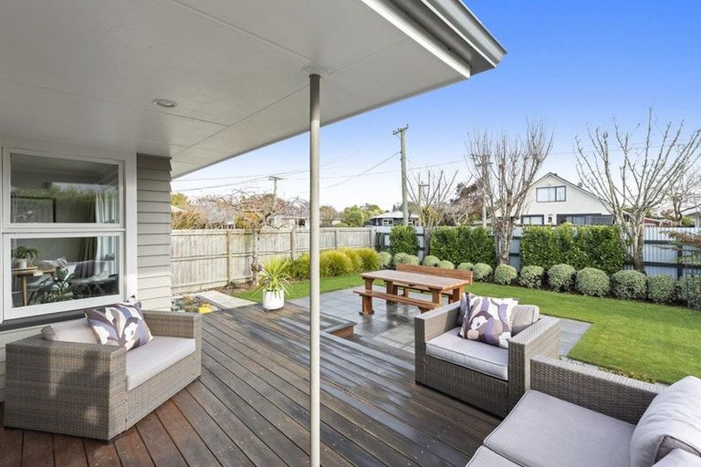Photo of property in 21 Brent Place, Papanui, Christchurch, 8053