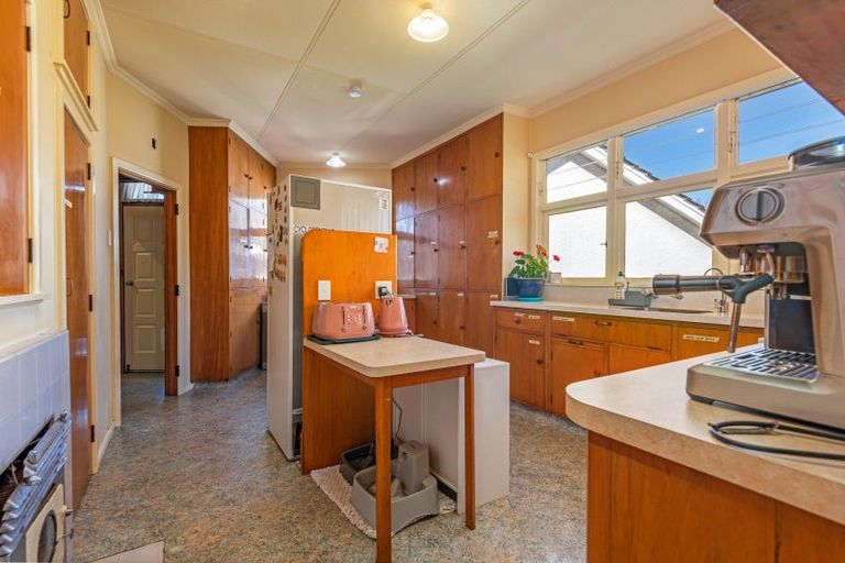 Photo of property in 33 Daniell Street, Bulls, 4818