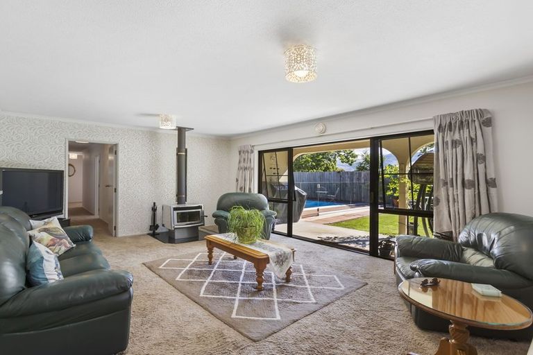 Photo of property in 2 Coleraine Street, Cromwell, 9310