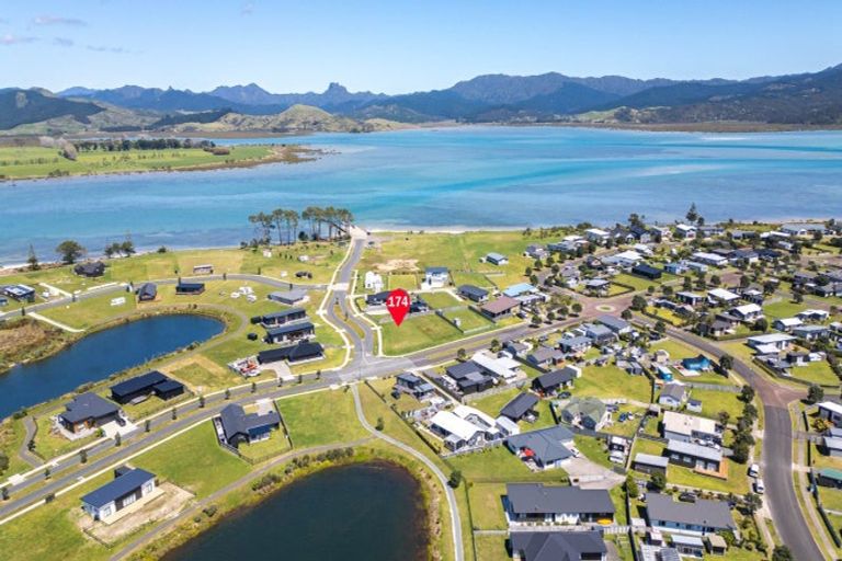 Photo of property in 174 Harbour Drive, Matarangi, Whitianga, 3592