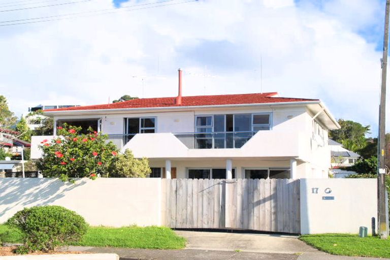 Photo of property in 17 Shelly Beach Parade, Cockle Bay, Auckland, 2014