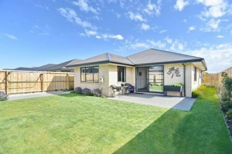 Photo of property in 36 Pakohe Street, Pegasus, 7612