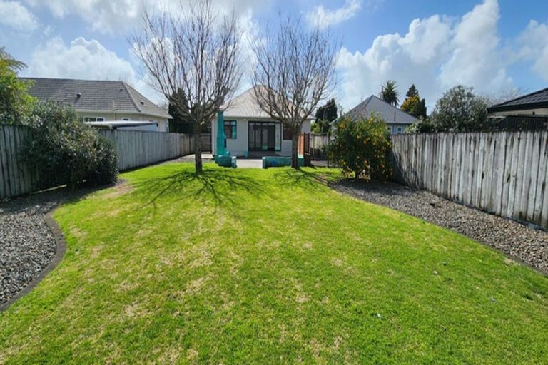 Photo of property in 7 Clovelly Street, Brooklands, New Plymouth, 4310