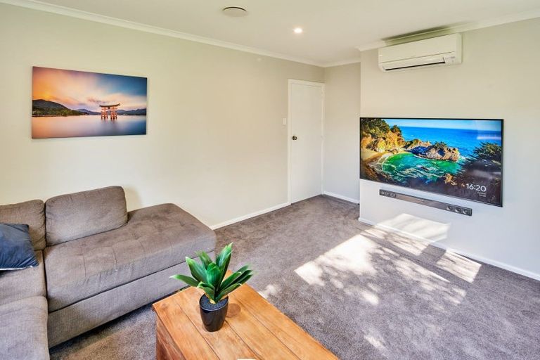 Photo of property in 25 Passive Grove, Ascot Park, Porirua, 5024