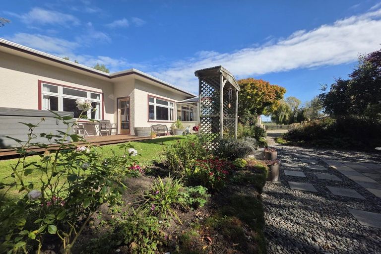 Photo of property in 33 Devils Bridge Road, Weston, Oamaru, 9492