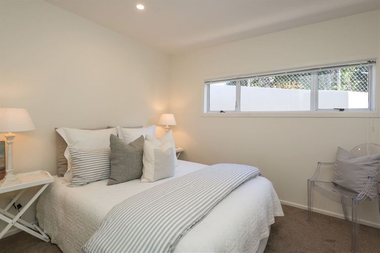 Photo of property in 71 Mount Pleasant Road, Mount Pleasant, Christchurch, 8081