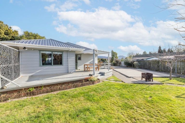 Photo of property in 12 Marotoa Grove, Turangi, 3334