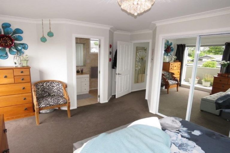 Photo of property in 23 Pine Crescent, Hargest, Invercargill, 9810