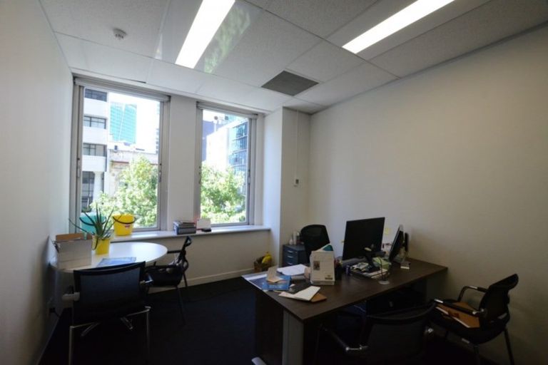 Photo of property in 79 Queen Street, Waitara, 4320