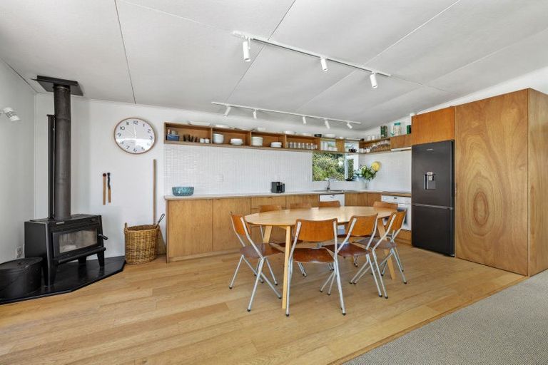 Photo of property in 48 Blue Pacific Parade, Riversdale Beach, Masterton, 5872