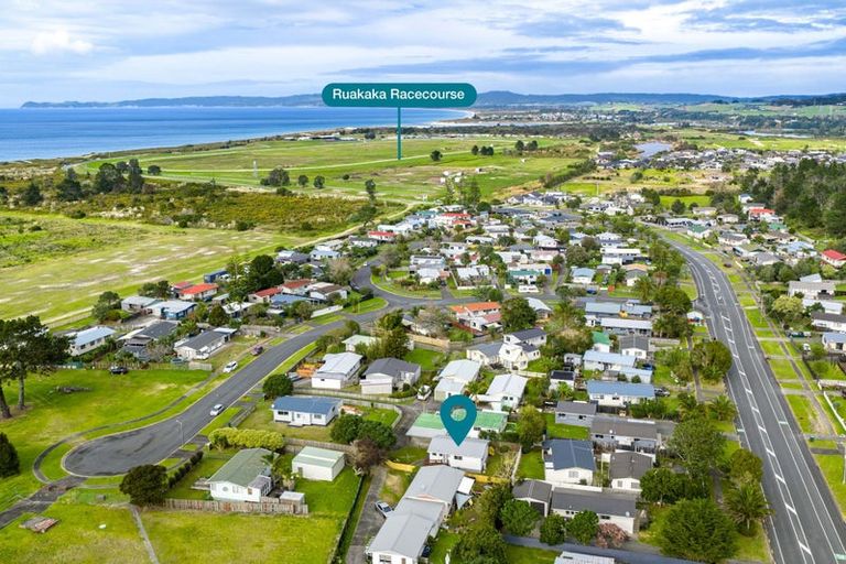 Photo of property in 17 Moki Place, Ruakaka, 0116