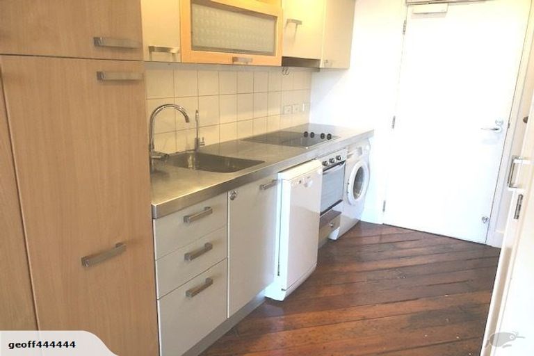 Photo of property in 1b/6 Kingdon Street, Newmarket, Auckland, 1023