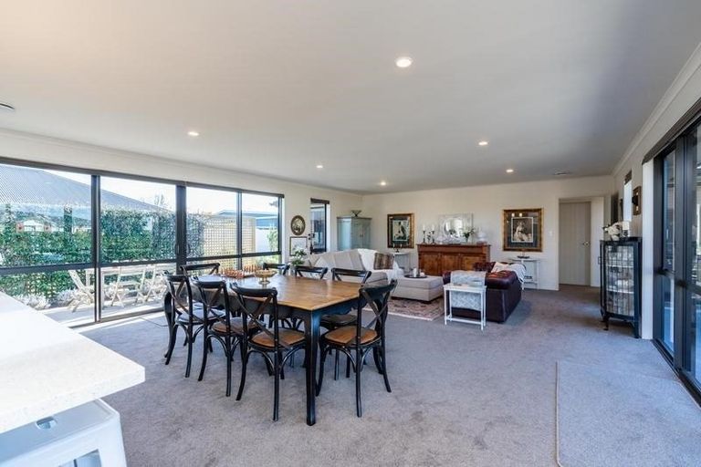 Photo of property in 8 Glen Wallace Road, Waipu, 0510