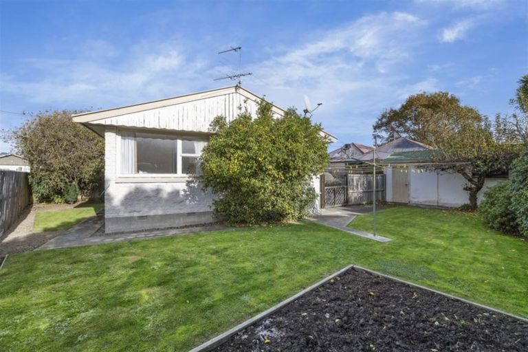 Photo of property in 7 Fairfield Avenue, Addington, Christchurch, 8024
