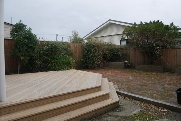 Photo of property in 237 The Esplanade, Petone, Lower Hutt, 5012