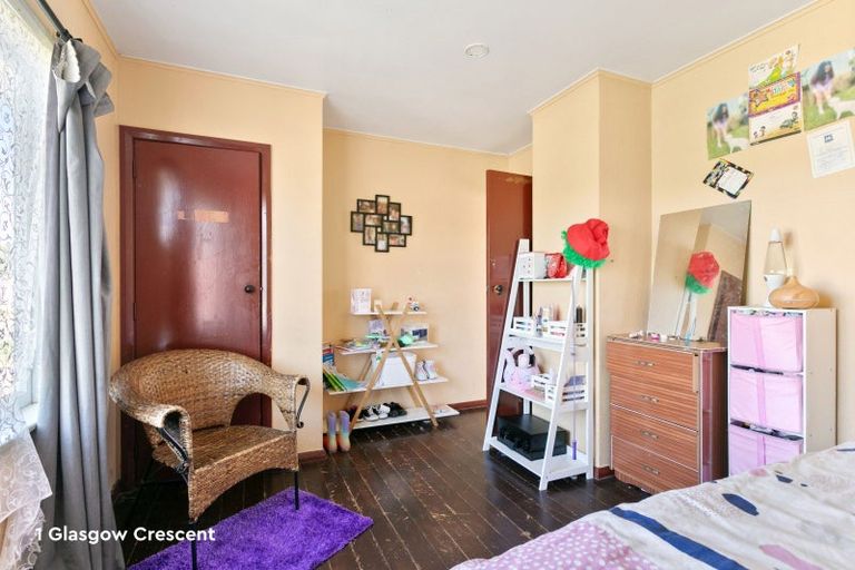 Photo of property in 1 Glasgow Crescent, Kaiti, Gisborne, 4010