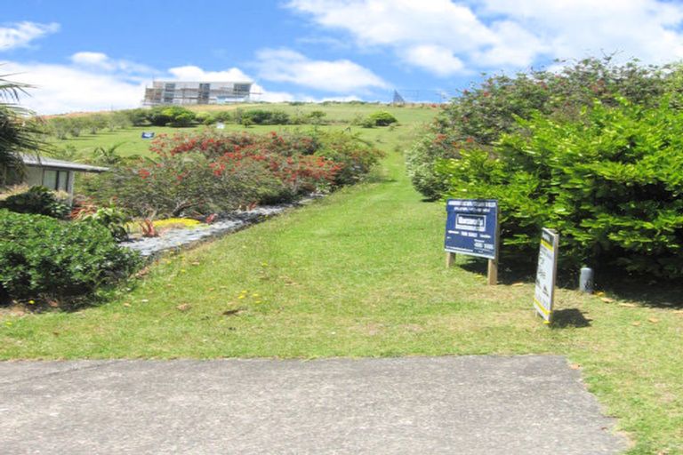 Photo of property in 40 Stratford Drive, Cable Bay, 0420