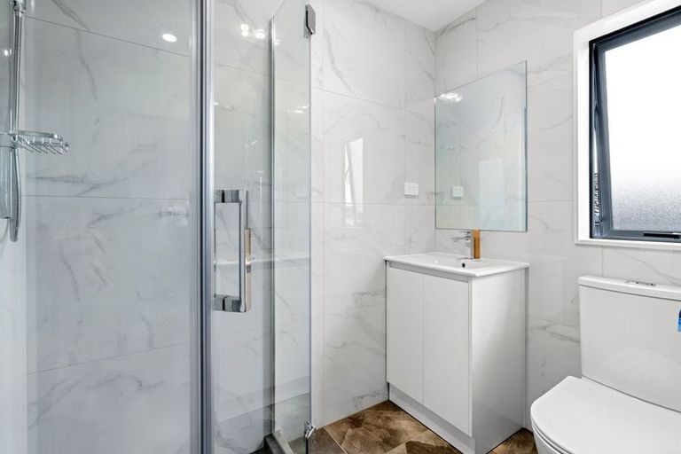 Photo of property in 37f Court Town Close, Mangere, Auckland, 2022