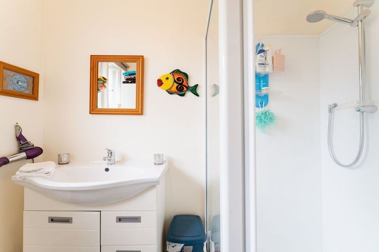 Photo of property in 5 Springdon Avenue, Sawyers Bay, Port Chalmers, 9023