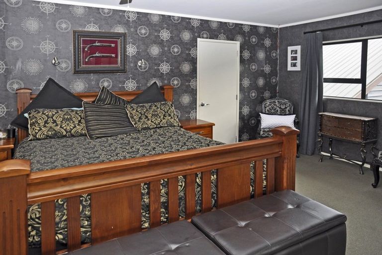 Photo of property in 5 Rewa Rewa Valley, Tairua, 3508