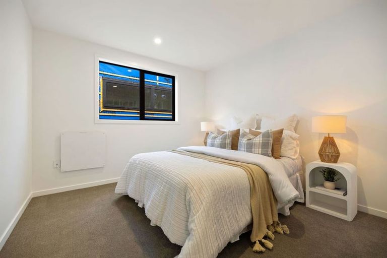 Photo of property in 5 Rowe Drive, Jacks Point, 9371