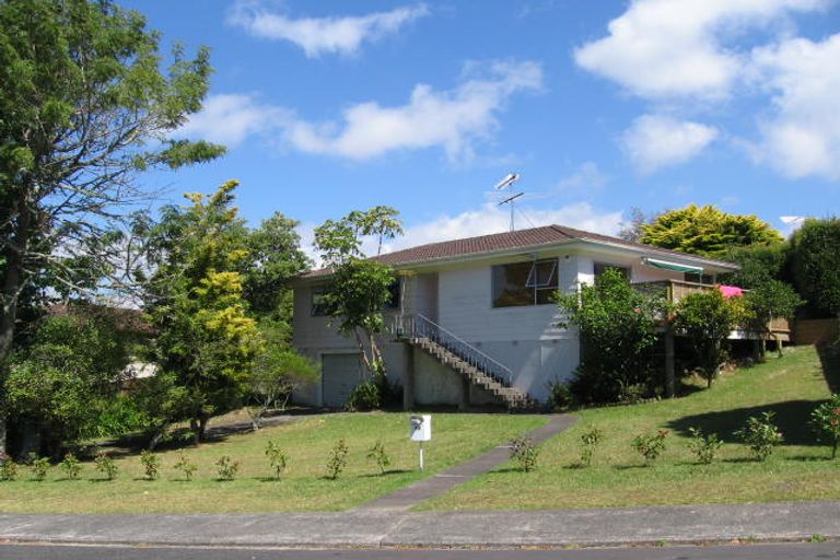 Photo of property in 14 Clensmore Place, Torbay, Auckland, 0630