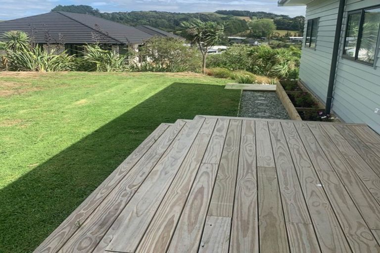 Photo of property in 4 Manuka Close, Mangawhai, 0505
