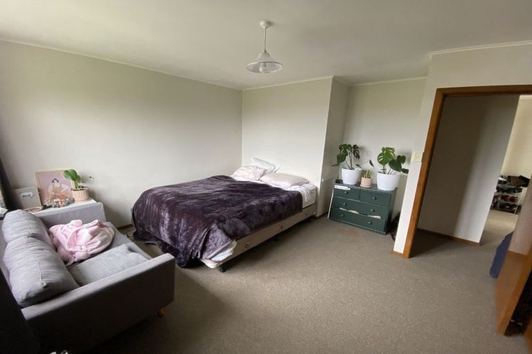 Photo of property in 2b Garden Road, Northland, Wellington, 6012