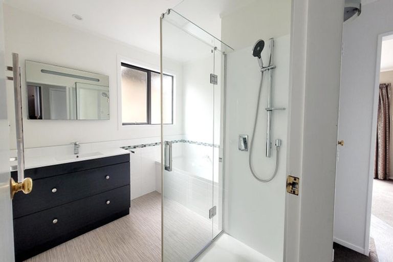 Photo of property in 9 Bodmin Terrace, Camborne, Porirua, 5026