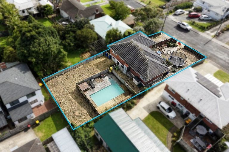 Photo of property in 19 Willoughby Avenue, Howick, Auckland, 2014