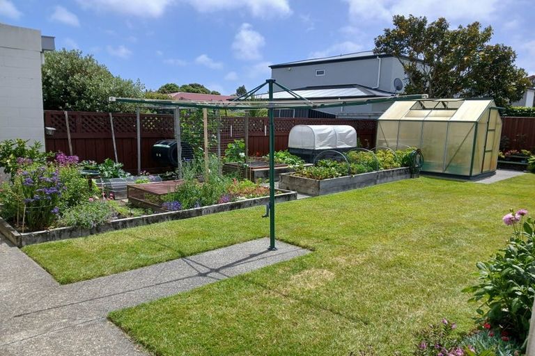 Photo of property in 47 Trafalgar Street, Waterloo, Lower Hutt, 5011