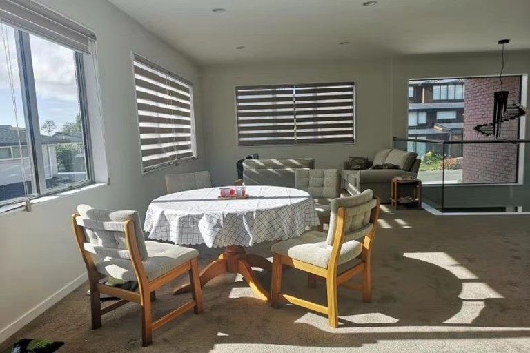 Photo of property in 53 Cheriton Road, Mellons Bay, Auckland, 2014